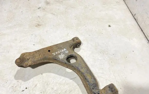 Opel Zafira B Front lower control arm/wishbone