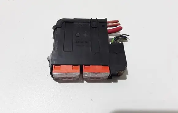 Audi Q7 4L Fuse module 4L0941824