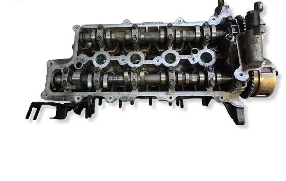 Hyundai Tucson TL Engine head 22112B750