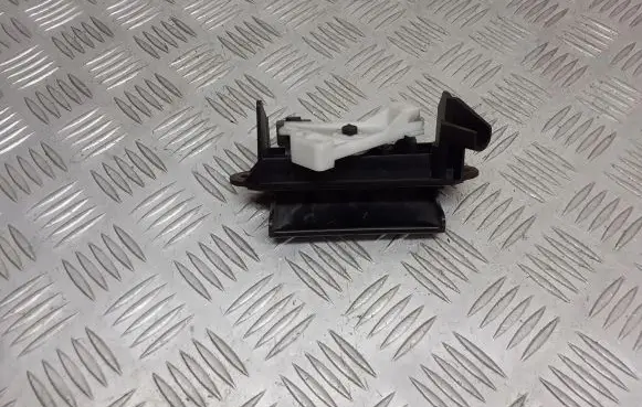 Toyota Corolla E120 E130 Tailgate/trunk/boot lock/catch/latch
