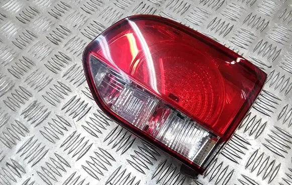 Volkswagen Golf VI Tailgate rear/tail lights 89090386r
