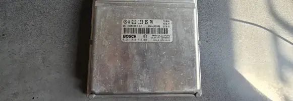 Mercedes-Benz Sprinter W901 W902 W903 W904 Engine control unit/module ECU A6111531579 0281010418