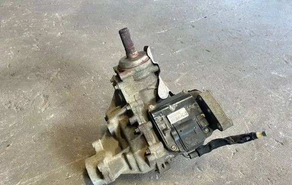 Jeep Cherokee Gearbox transfer box case N12Y042610162 68282446AC