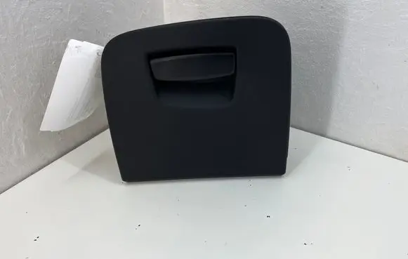 BMW 5 G30 G31 Glove box 7948716