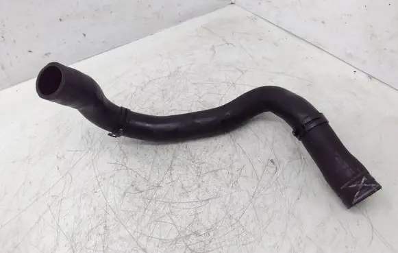 Volkswagen PASSAT B6 Engine coolant pipe/hose 3C0122101BE