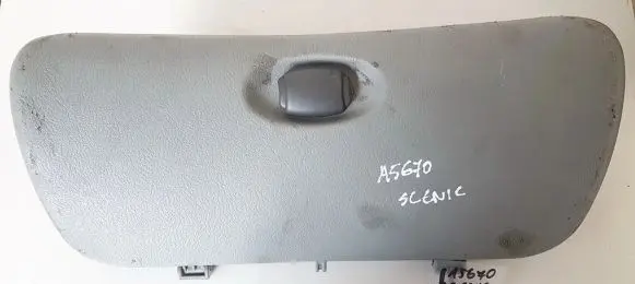 Renault Scenic I Glove box