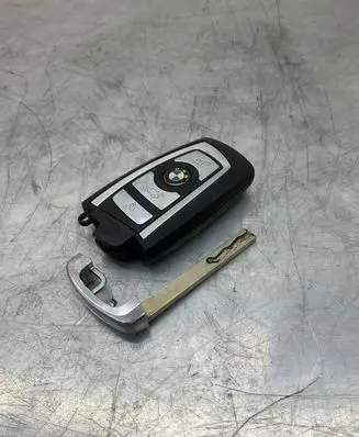 BMW 7 F01 F02 F03 F04 Ignition key/card 9259717