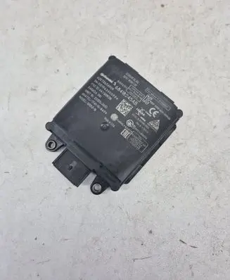 Dodge Durango Blind spot module 68418245AB