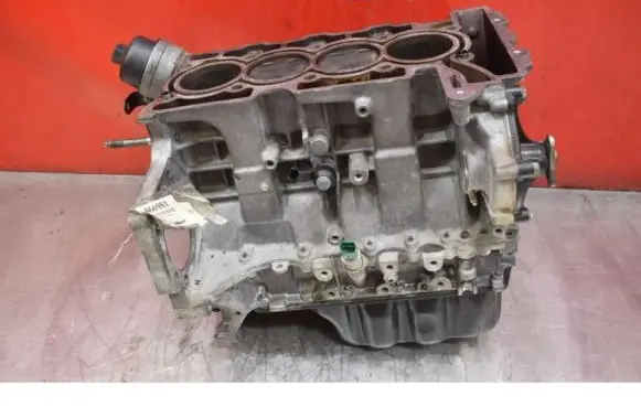 Peugeot 207 CC Engine block MBGU30