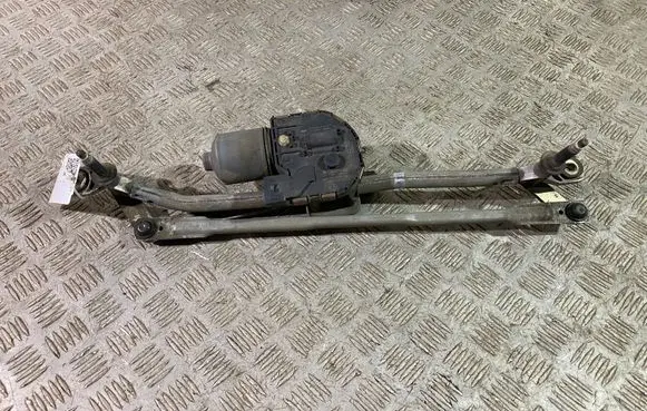 Audi Q5 SQ5 Front wiper linkage and motor 8R1955023D 8R1955119A