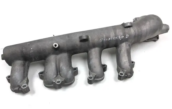 Volkswagen Phaeton Intake manifold 07Z129714D