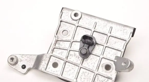 Volvo XC60 Engine mounting bracket 31492642