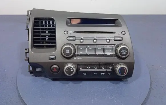 Honda Civic Radio/CD/DVD/GPS head unit 39101SNAA020