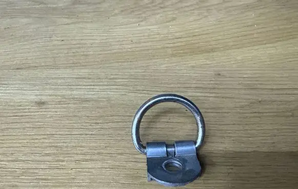 Mercedes-Benz C W204 Tie down hook / loop