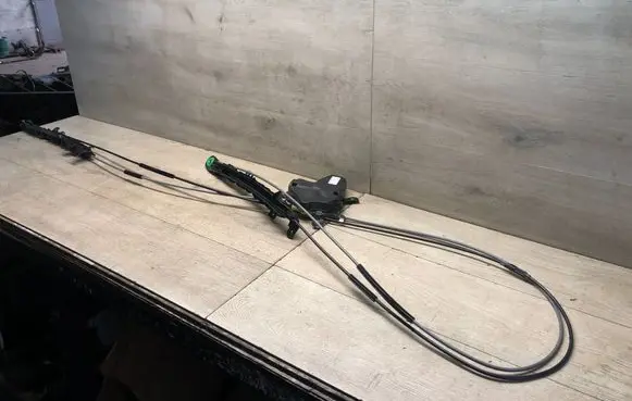 Audi A6 S6 C7 4G Curtain motor 4G9863560A 933807108 992900383107