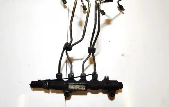 Fuel main line pipe
