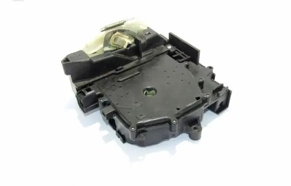 Mitsubishi Outlander Front door lock