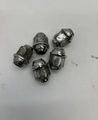 Hyundai i30 Nuts/bolts 