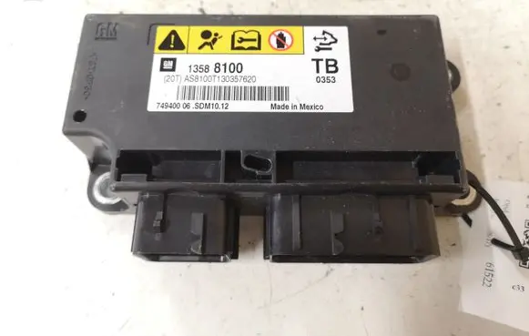Opel Insignia A Airbag control unit/module 13588100 74940006