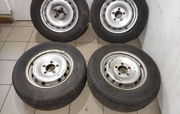 Opel Movano B R16 steel rim 403000037R GR403000037R BL8200684598B