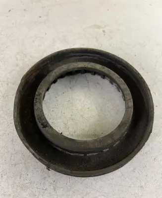 Hyundai Santa Fe Rear coil spring rubber mount 
