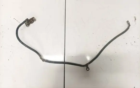 Volkswagen Transporter - Caravelle T4 Positive cable (battery)