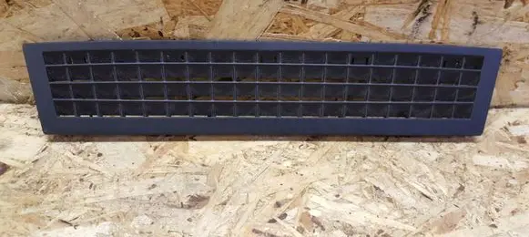 BMW 7 E65 E66 Dash center air vent grill 04519000
