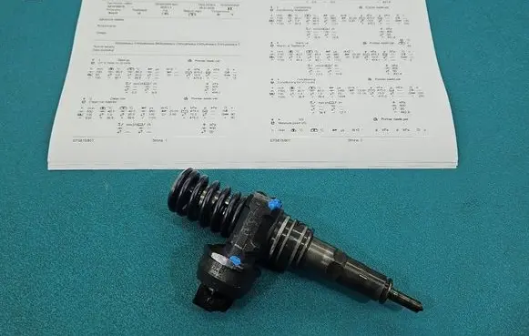 Audi A3 S3 8P Fuel injector 0414720215 IMPRK1599193