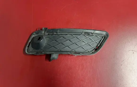 BMW X3 F25 Front bumper lower grill 7249596 51117249596