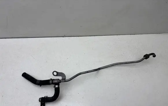 Audi Q7 4L Engine coolant pipe/hose 057121492M
