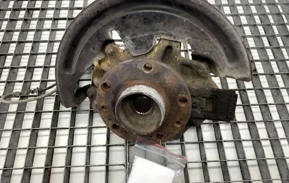 Renault Megane III Front wheel hub spindle knuckle 
