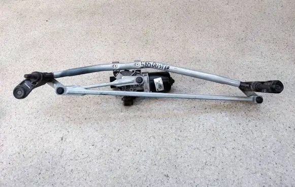 Dacia Duster II Front wiper linkage and motor 288009286R36 288009286R