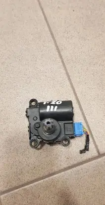 KIA Venga Air flap motor/actuator D332JY9AA05 V050121