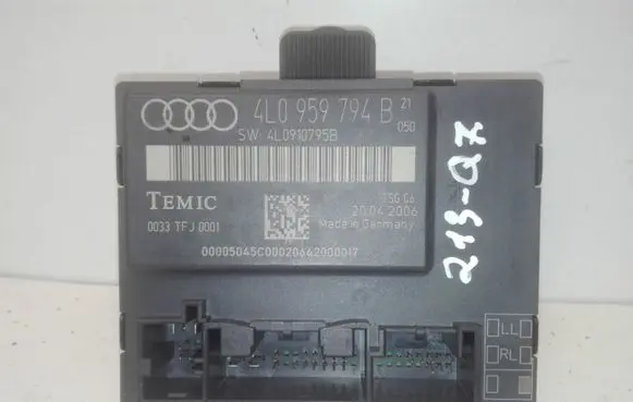 Audi Q7 4L Door control unit/module 4L0959794B 4L0910795B
