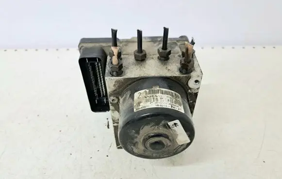 Volvo S60 ABS Pump P08671225 8671224