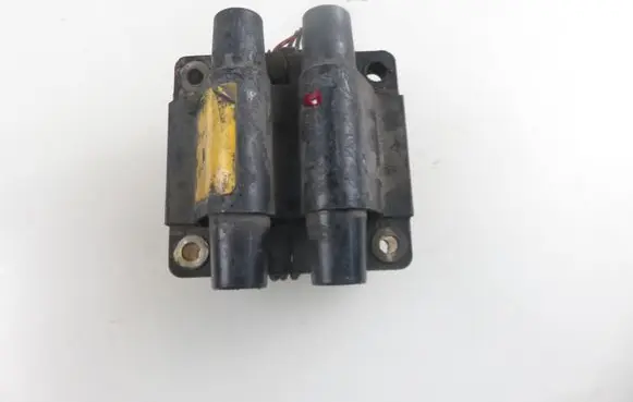 Subaru Forester SF High voltage ignition coil CM12100B 22435AA000