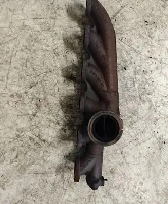 BMW X5 E70 Exhaust manifold 143417