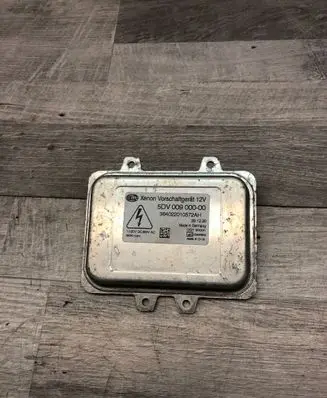 Skoda Superb B6 (3T) Headlight ballast module Xenon 5DV00900000