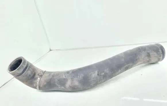 Iveco Daily 4th gen Intercooler hose/pipe