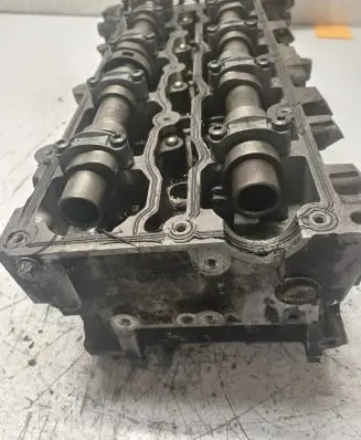 Mercedes-Benz Sprinter W906 Engine head R6510160201