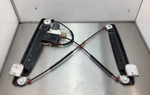 Ford S-MAX Rear door window regulator motor 0130822286