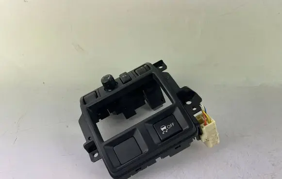 Subaru Outback Wing mirror switch 83061AJ000