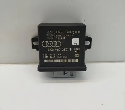 Audi A4 S4 B8 8K Light module LCM 8K0907357B