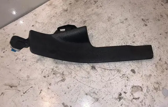 Volvo V50 (C) pillar trim 39802078