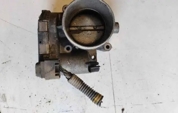 Volvo V70 Throttle valve 8677866 0280750103 0280250103