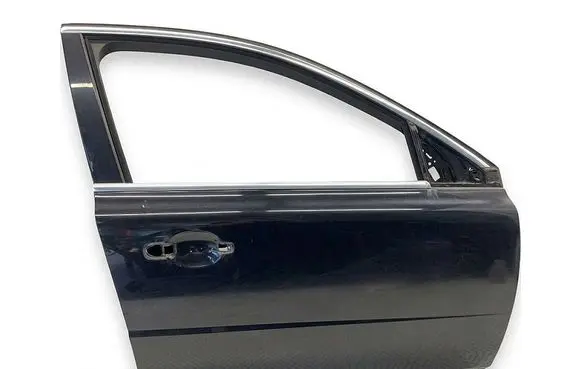 Volvo V70 Front door
