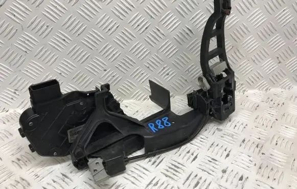 Ford Galaxy Front door lock 8M2AR21813CA 6M21U224A37BF