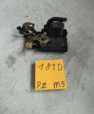 Chevrolet Lacetti Rear door lock 28738947