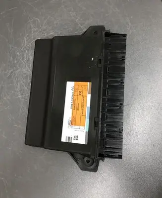 Ford Kuga I Comfort/convenience module 8M5T19G481AG