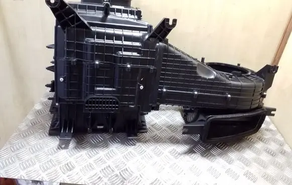 Interior heater climate box assembly housing